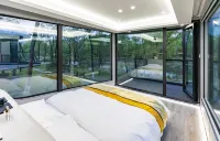 Xuzhou Dalong Lake RV Campground (Dalong Lake Subway Station) Hotels in Dalong Lake/Xuzhou Olympic Sports Center