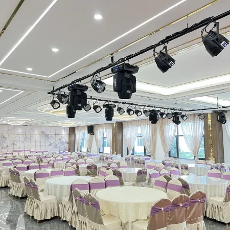 Xinyinlou Hotel (Xuanwei Station)