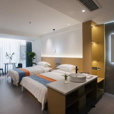 Xiandu Xianxin Yaju B&B