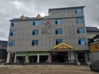 Menglian Yuesu Mangtianlian Hotel