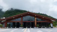 Yueliangtian Resort Hotel