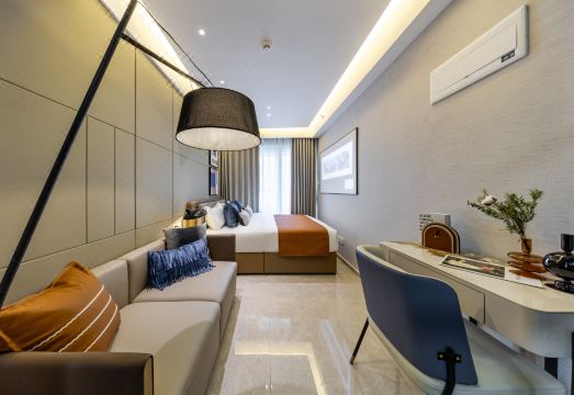 객실 내 비치된 스마트 프로젝터