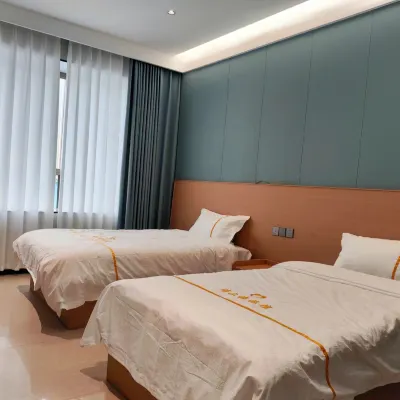 Qinzhou Haihailou Hotel Hotels near Sanniang Bay