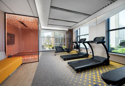 5. 햄튼 바이 힐튼..