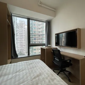 China Rich Oriental Hotel Отели рядом с достопримечательностью «Чай-Ван»