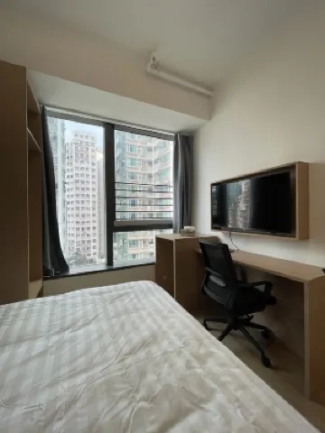 China Rich Oriental Hotel Hotels near Island East Sports Centre