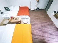 烏蘭隔壁客棧