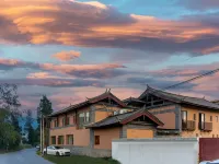 Dian yue Xue shan Guan Jing designer meisu intermountain yard Hotels near Zhiyun Temple