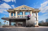 Dolanda Lab Hotel (Yantai Jinshatan Beach Beach Resort) Hotels near Yantai Airport