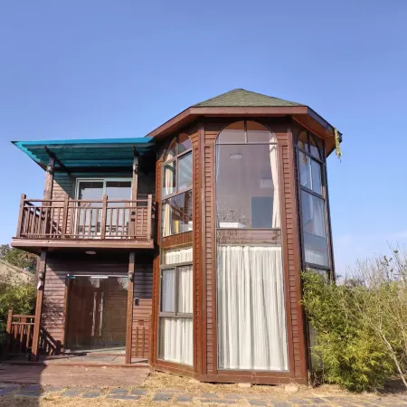 Huizhou International Peony Garden B&B