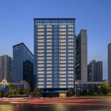 Lavande Hotels Dazhou Renhe New City Store