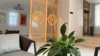 Haishi Shenlou Homestay (Huilai High-speed Railway Station)