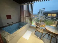 Fanhua Pavilion • Private Hot Spring • Boutique Stay (Gupo Mountain Distribution Center) - Hot Springs