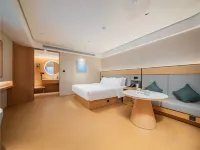 JI Hotel (Suining Central Business District Pedestrian Street) - balcony
