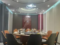 営山鉑亞ホテル