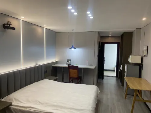 Yayu Homestay (Yangzhou Wanda)