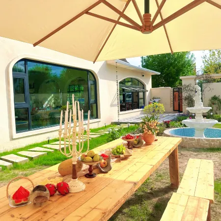 Yanlanli Vacilando | Designer Resort Garden Homestay (Tekes Bagua City)