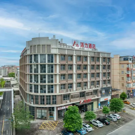 Charming Hotel
