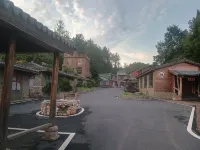 Yangwo Courtyard Homestay