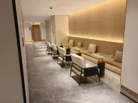 Merry  Journey Hotel