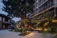 Panda Hotel (Dujiangyan Irrigation System Scenic Area & South Bridge) - Cheap