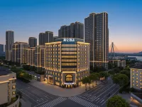 Madison Anqing Wuyue Plaza