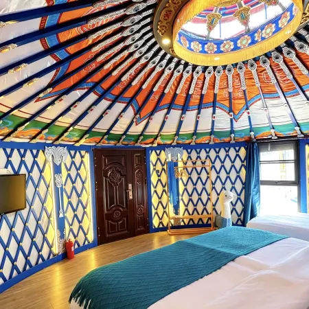 Cloud  Homestay