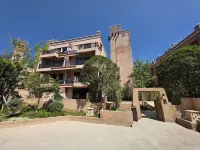 Phoenix Suji · Xueling Courtyard (China Ancient Qiang City) - Balkoner