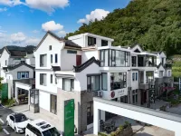 Qixing Homestay (Xianju South Gate) - parking