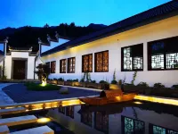 Jiande Suites Hotels near Meicheng Ancient Town
