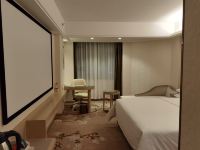维也纳国际酒店(揭阳高铁站店) - 影音大床房