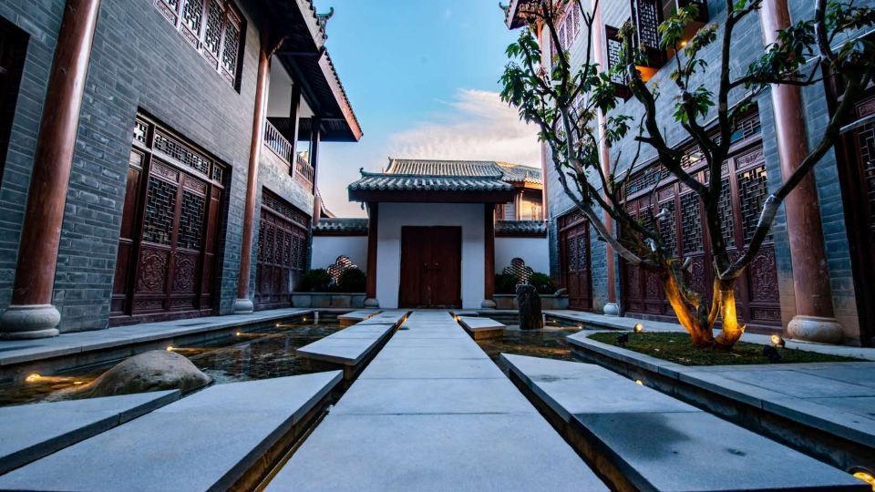 Jinbo Hotel (Chama Ancient City)