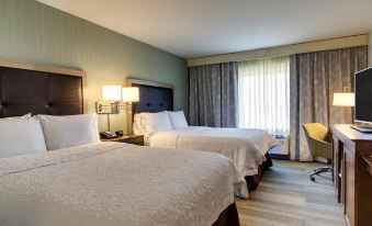 Hampton Inn & Suites Milwaukee West