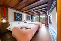 Qingdiao Theme Hotel (Xijiang Qianhu Miao Village Observation Deck)