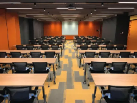 ฟอกซ์ ไลท์ โรงแรม ดีพูลซ์ ไซเบอร์จายา