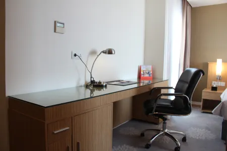 Swiss-Belinn Manyar Отели в г. Сурабая