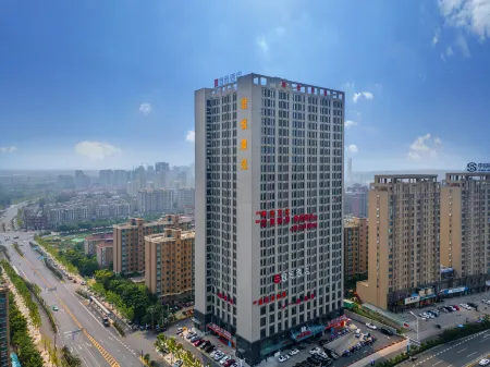 Echarm Hotel (Lujiang Zhouyu Avenue)
