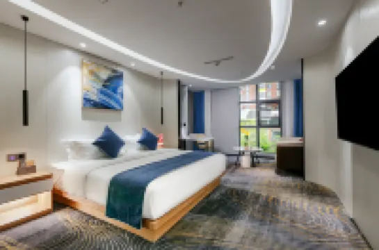 Pu'er Yuejing Hotel (Tea City Simao Airport Center)