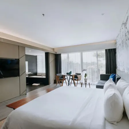 ARTOTEL Sanur Bali Отели рядом с достопримечательностью «Пляж Мертасари»