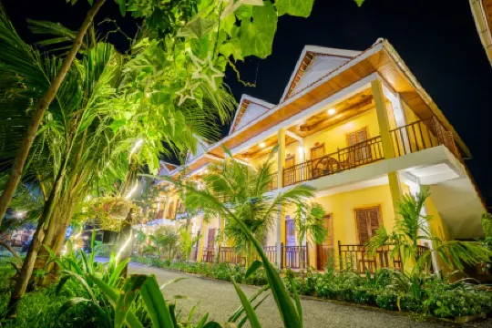 NanaSky Kampot Residence