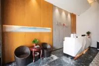 Junyi Hotel (Shouxian Ancient City Wall)