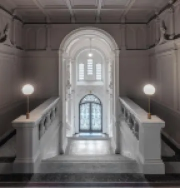 MN6 Luxury Suites by Adrez