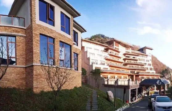 天堂寨度假山莊