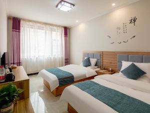 Jingxinge Holiday Hotel (Wutaishan Taihuai Town Branch)