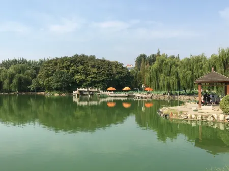 Chinese Rose Garden Hotel