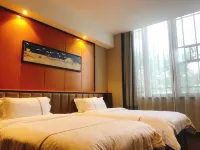 Canal Commercial Hotel Hôtels à : Xinyi