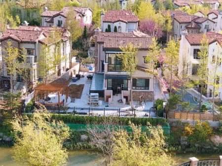 Dalian Oudian Homestay Отели рядом с достопримечательностью «Dalian University of Foreign Languages (Lvshun South Road)»