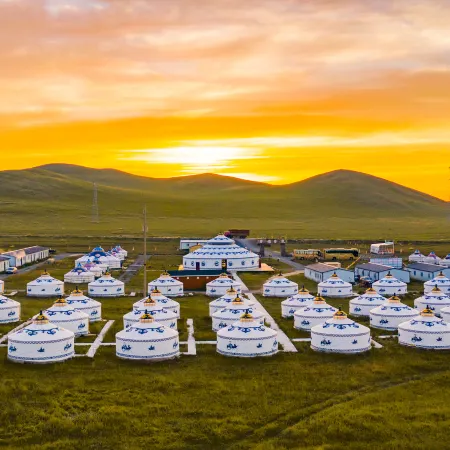 Dongwuqi Melintala Yurts Hotel