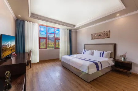 Yunjin Hotel (Ganzi Litang 318 National Road Dongcheng Branch)