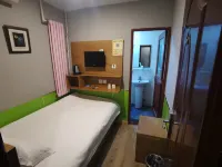 Huayi Hotel (Beijing Modern Conservatory of Music Jiukeshu West Road) Hotel a Pechino